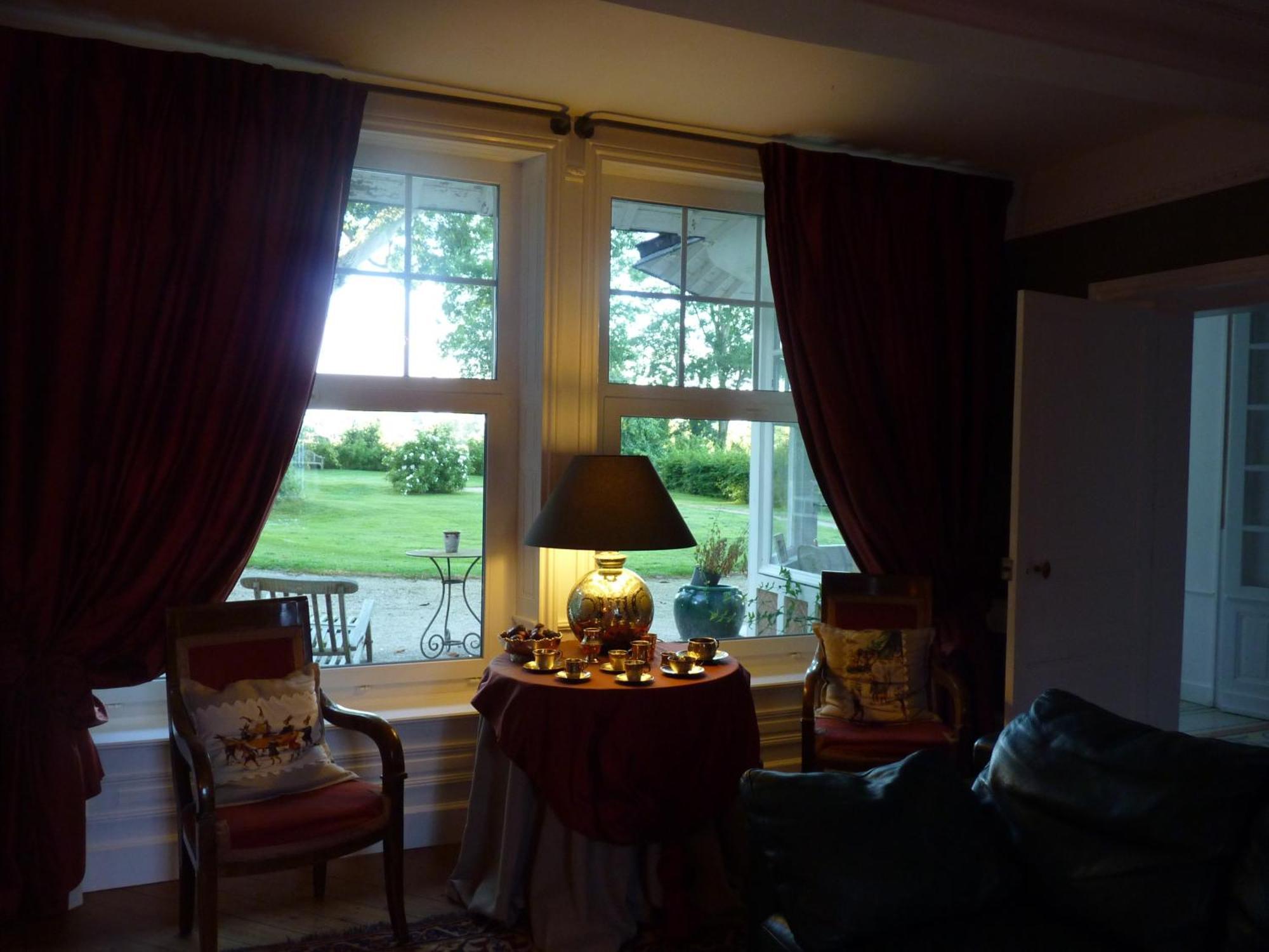 Chambres D'Hotes Le Petit Sully Sully  Buitenkant foto