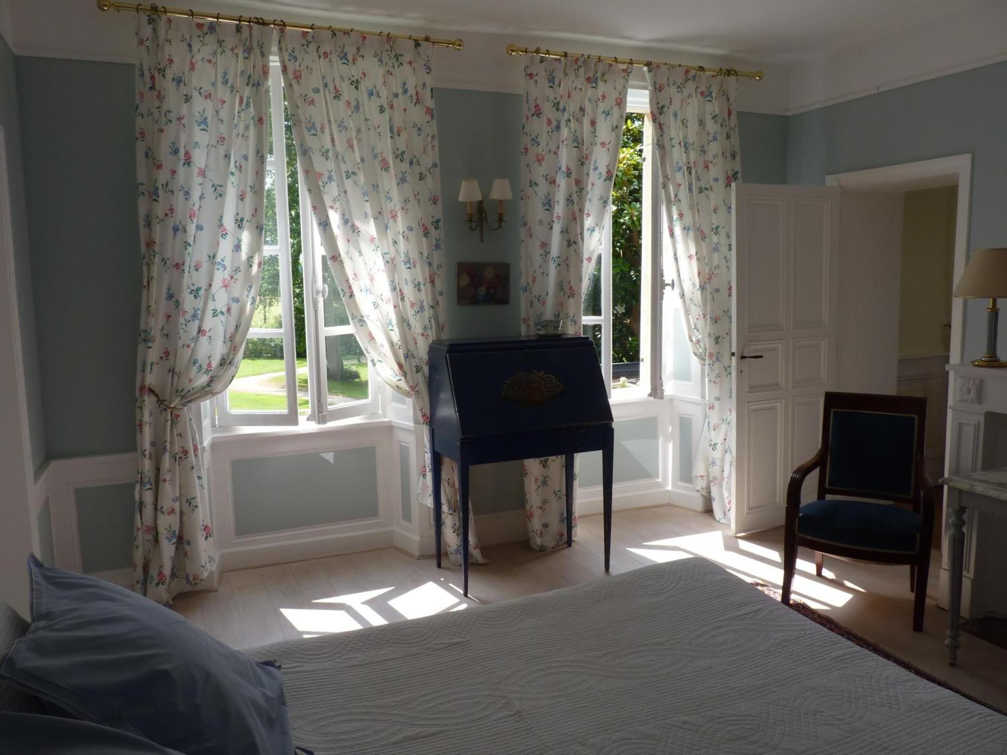 Chambres D'Hotes Le Petit Sully Sully  Buitenkant foto